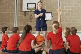 杜兰特关键三分，锁定比赛胜利