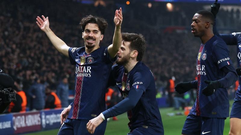 颜骏凌：赢下德比提升了我们的信心，球队每年的目标都是争冠