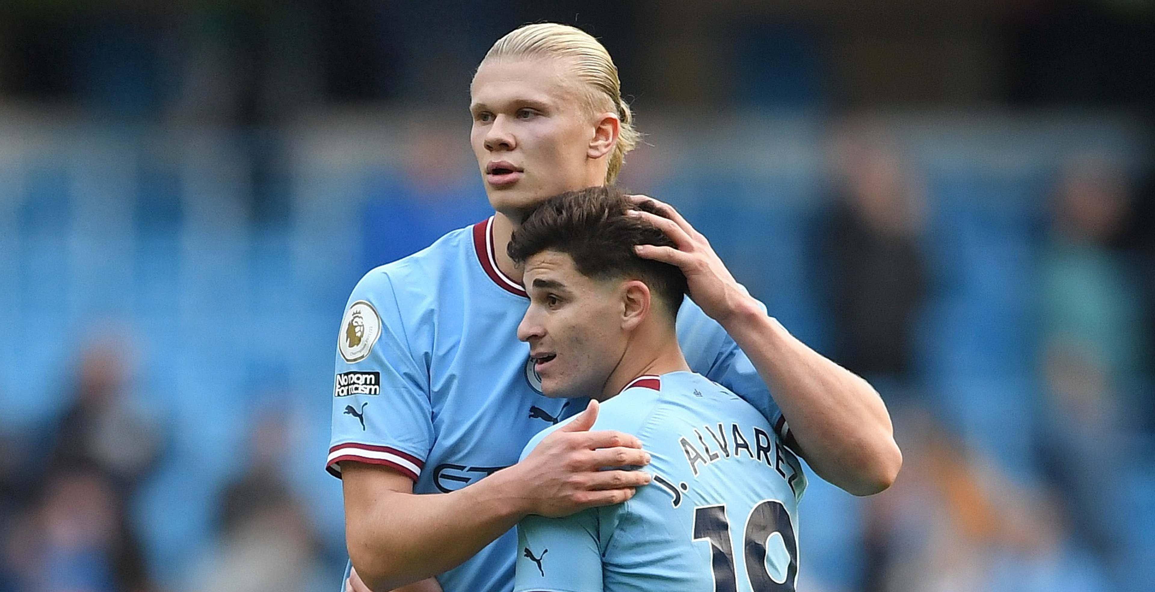 中的库里自 中的库里自